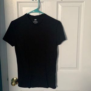 H&M black t-shirt